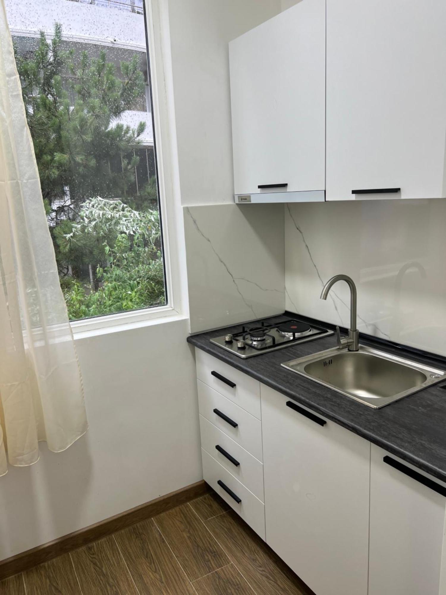 Guest House Orange 코불레티 외부 사진