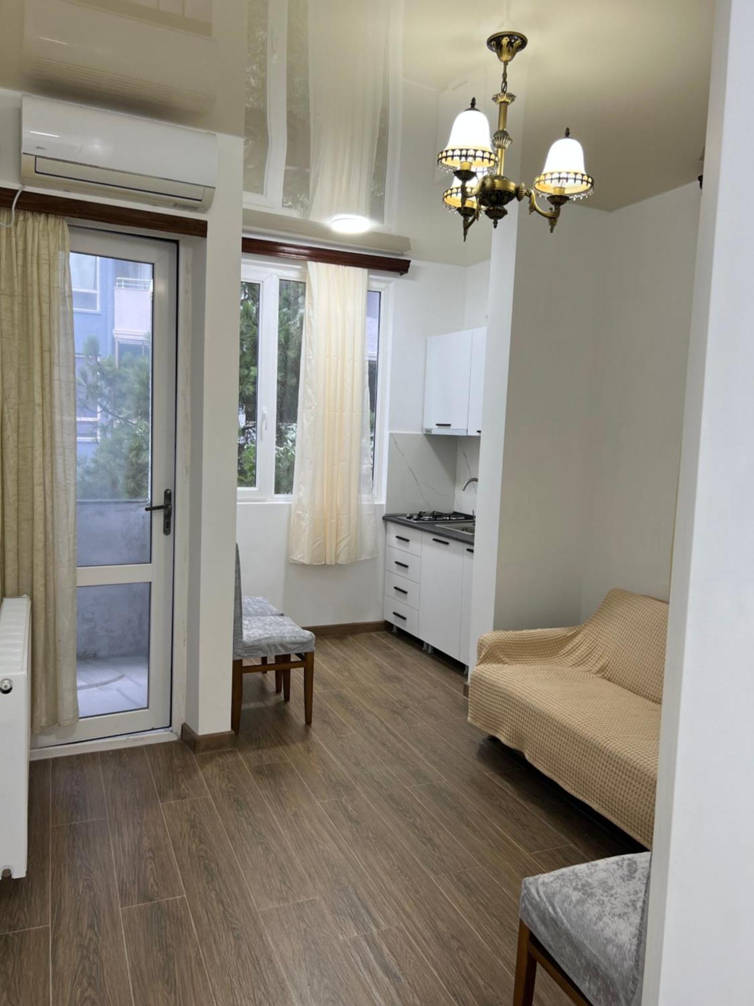 Guest House Orange 코불레티 외부 사진