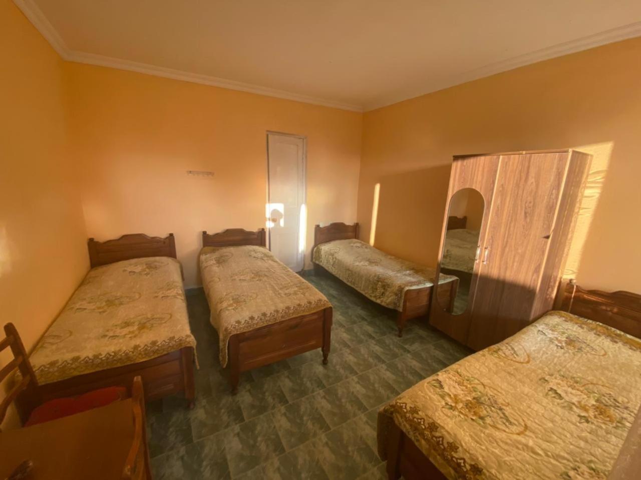 Guest House Orange 코불레티 외부 사진