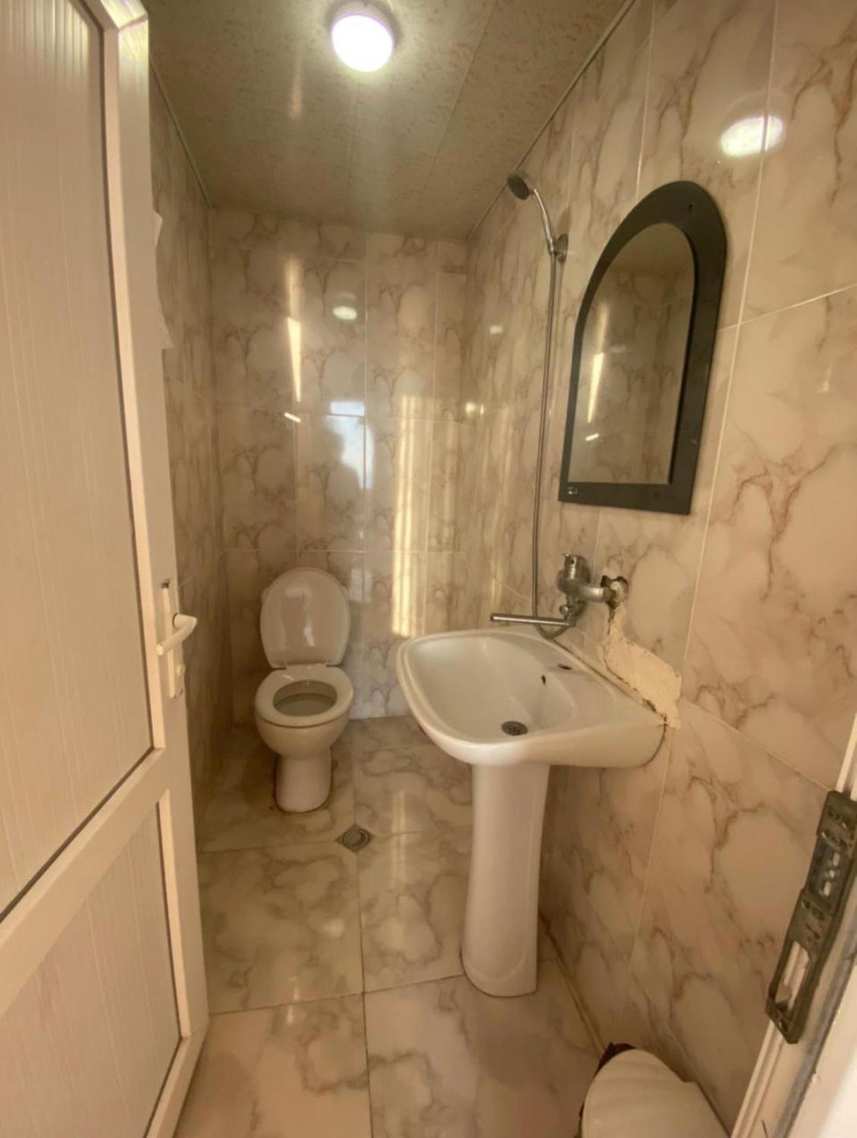 Guest House Orange 코불레티 외부 사진